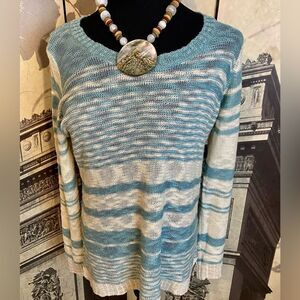 Nice lightweight sweater by Pink Rose in XL